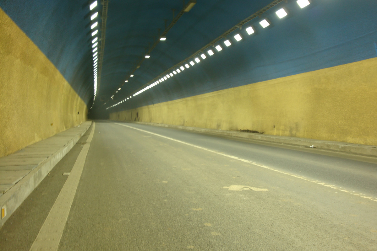 Ceisiadau dan arweiniad,Llifogydd LED,100W o dan orchudd IP65 dan orchudd llifogydd dan arweiniad 3,
LED-TUNNEL-LIGHT,
KARNAR INTERNATIONAL GROUP LTD